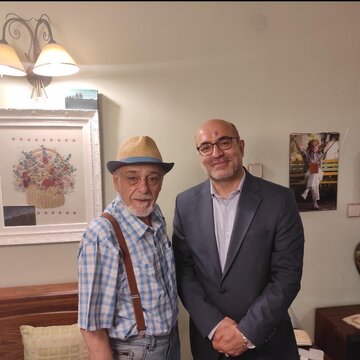 دیدار مدیرکل هنرهای نمایشی با رضا بابک