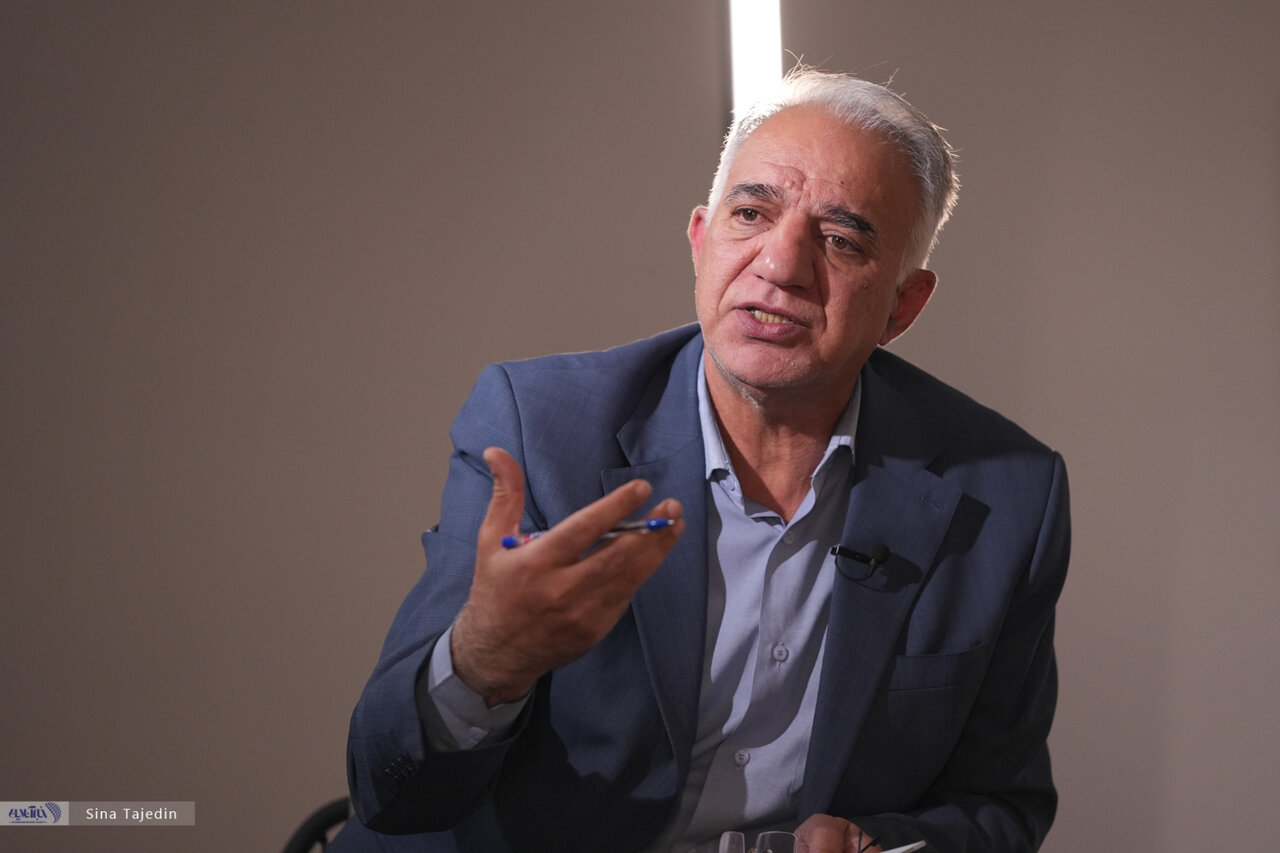 از افول نوحهها تا چالشهای شعر آیینی معاصر/نوحهای به رنگ پاپ؛ تأثیر موسیقی روز بر نوحهخوانی امروز ایران