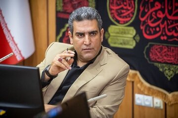 ساماندهی دستفروشان با رعب و بی احترامی نباشد