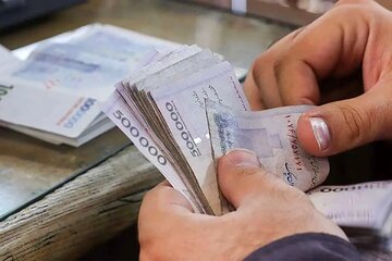 سورپرایز ۶۰.۰۰۰.۰۰۰ تومانی برای فرزندان بازنشستگان/ چه کسانی مشمول میشوند؟