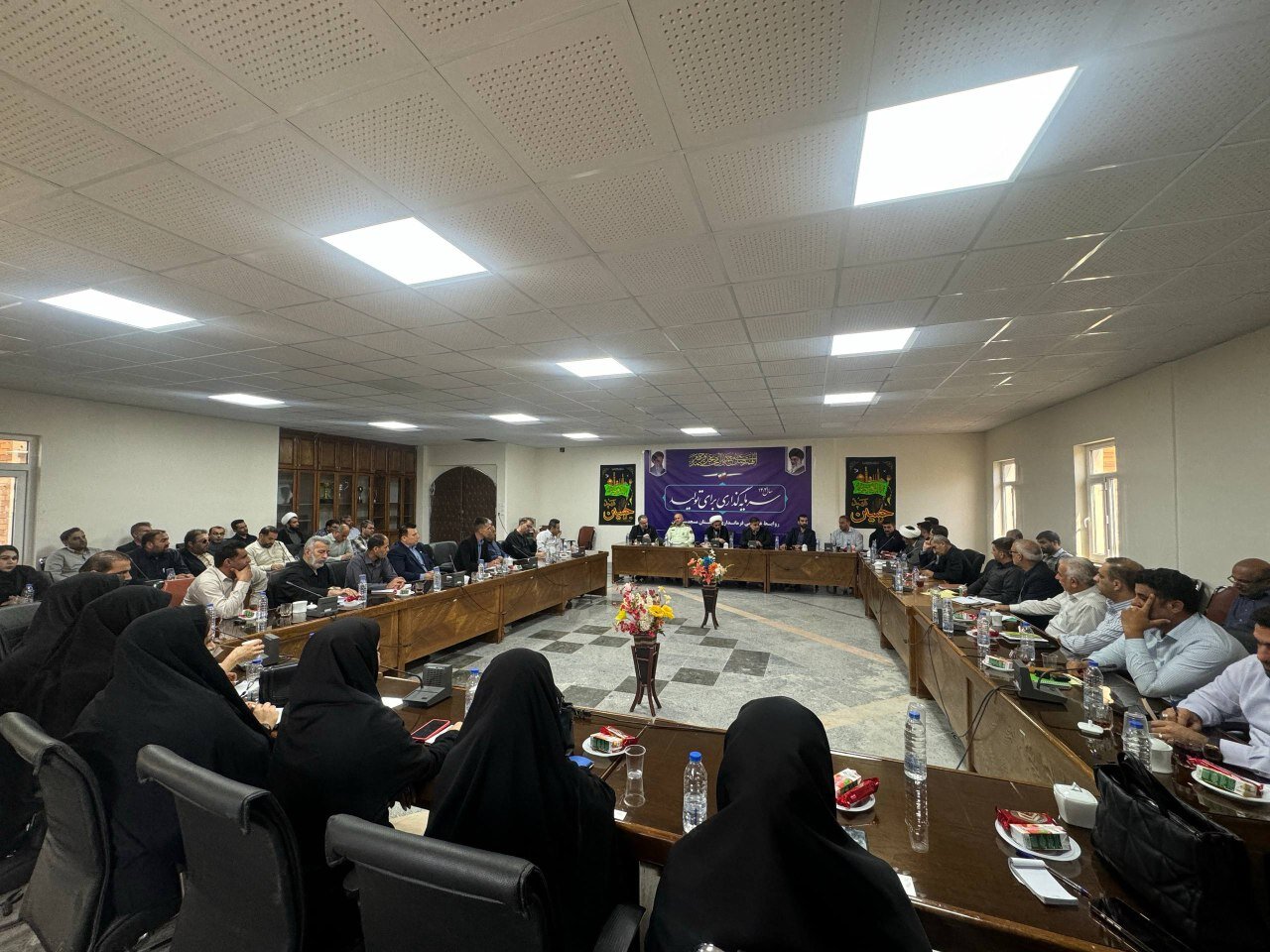 فرماندار مسجدسلیمان در دو جبهه میدانی و ستادی؛ از پیگیری مشکلات برق و آب در محلات تا افتتاح طرح‌های درمانی