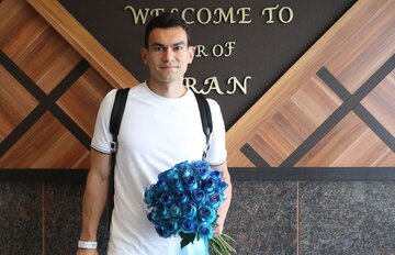 مدافع خارجی استقلال وارد تهران شد
