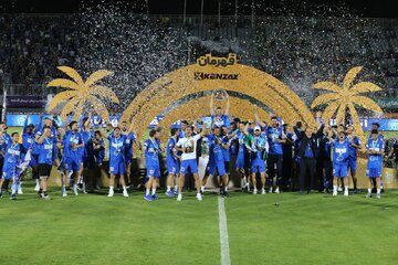 مهاجم شفیلد یونایتد در رادار استقلال؛ سیدورف به دنبال یک کامرونی!