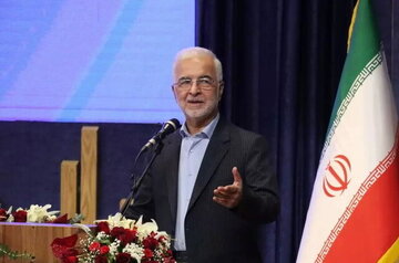 مومنی: بیش از ۷۰ درصد اتباع داوطلبانه از ایران خارج شدند/ معاندین نه طرفدار افغانستان هستند و نه ایران