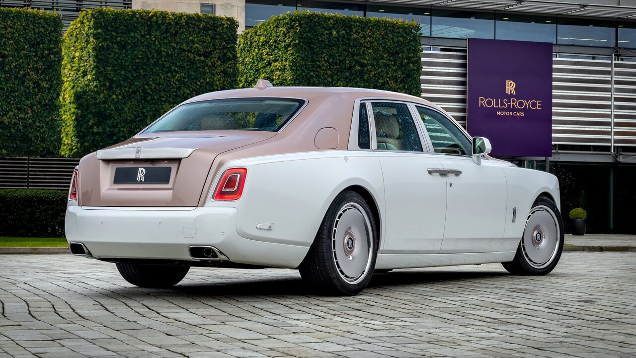 هدیه زیبای رولزرویس برای روز پدر /عکس