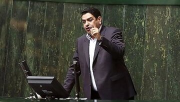 واکنش بیگدلی به نامه 24 نماینده مجلس علیه پزشکیان/ مسوولانی که رئیس جمهور را در رسانه یا فضای مجازی تخریب میکنند به دنبال دیده شدن هستند