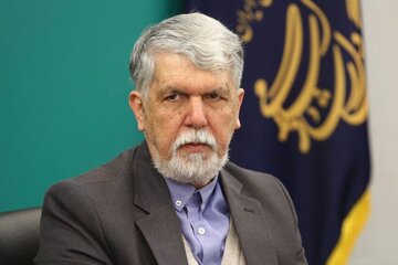 وزیر فرهنگ: روز قلم روز تکریم اندیشه، معنا و آفرینش است