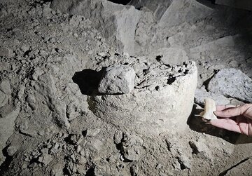 وقتی تاریخِ اصفهان را بیصدا، با بیل مکانیکی می‌برند/روایت یک تخریب رسمی در پایتخت تاریخی ایران