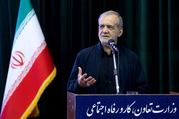 پزشکیان: آنچه در جنگ ۱۲ روزه بدست آوریم ارزشمندتر از چیزی بود که از دست دادیم/ نباید بر اساس ظواهر یا تفاوت نظرات در حق افراد شایسته اجحاف شود