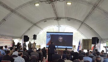 کارخانه تیتانیوم کهنوج با حضور وزیر کشور و توسط رئیس جمهور افتتاح شد