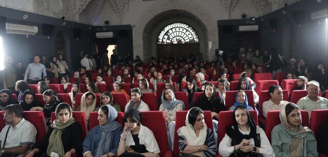 کارگردان سینما: کسانی را که از ۱۳۸۸ تاکنون آزارم دادند، نمیبخشم