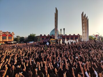 ارزش نذورات حسینیه اعظم زنجان به ۲۲۰ میلیارد ریال رسید