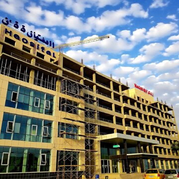 افتتاح بخش الحاقی بیمارستان هاجر به دهه فجر موکول شد/تاخیری که مردم بهای آن را می‌پردازند