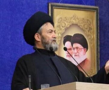 امام جمعه  اردبیل: کوپن سلطنت طلب ها در جنگ ۱۲ روزه سوخت