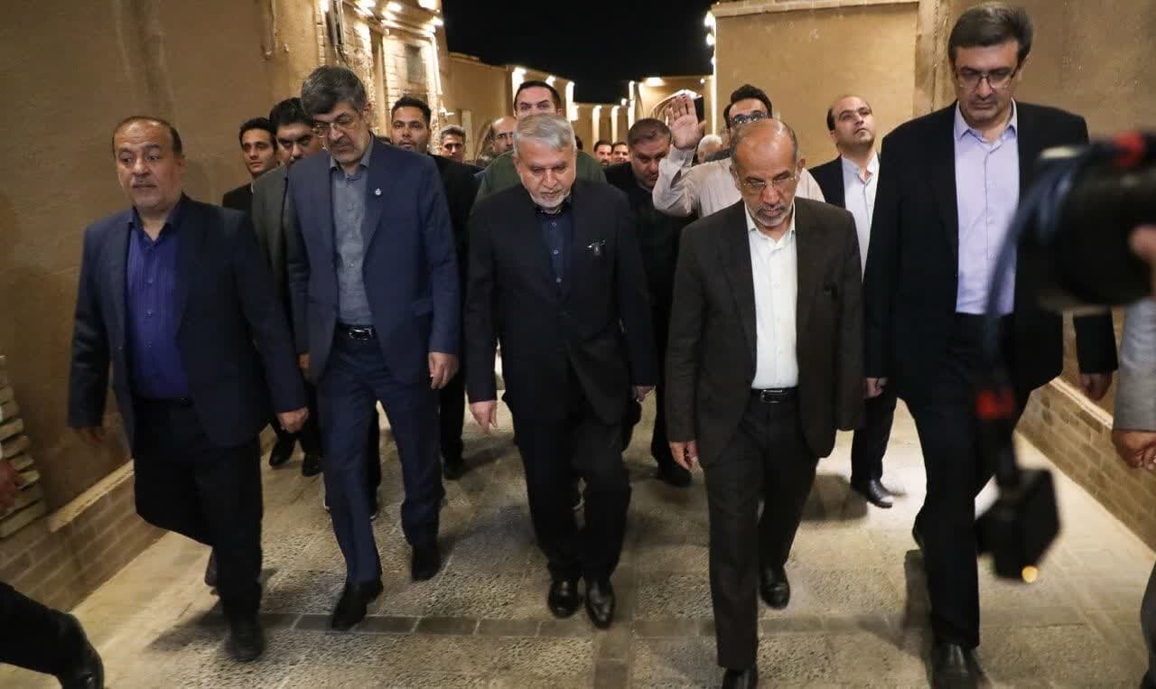 بازدید وزیر میراث فرهنگی، گردشگری و صنایع دستی از شهرستان میبد بازدید وزیر میراث فرهنگی، گردشگری و صنایع دستی از شهرستان میبد