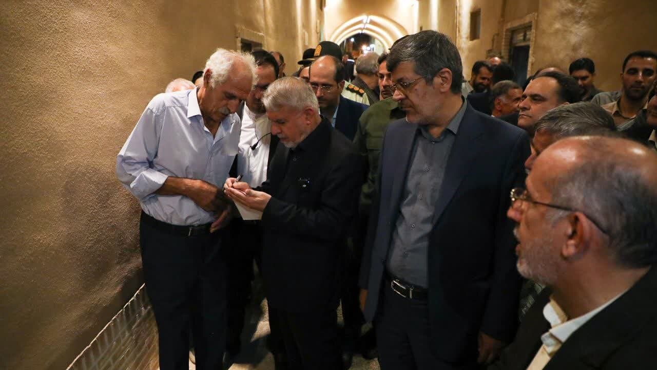 بازدید وزیر میراث فرهنگی، گردشگری و صنایع دستی از شهرستان میبد بازدید وزیر میراث فرهنگی، گردشگری و صنایع دستی از شهرستان میبد