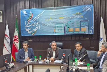 برنامه‌ریزی برای رفع کمبود برق، آب و توسعه زیرساخت‌های شهرک‌های صنعتی فارس