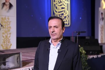 تقریظ رهبر انقلاب بر کتاب «پاسیاد پسر خاک» رونمایی شد