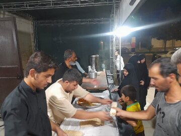 توزیع بیش از ۱.۶ میلیون پرس غذای گرم در موکب‌های جهادی کرمانشاه