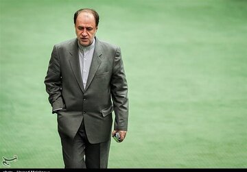 حاجی بابایی: عامل اصلی کمبود آب فقط نحوه الگوی کشت است/ جلسه آینده مجلس ۱۱ شهریور