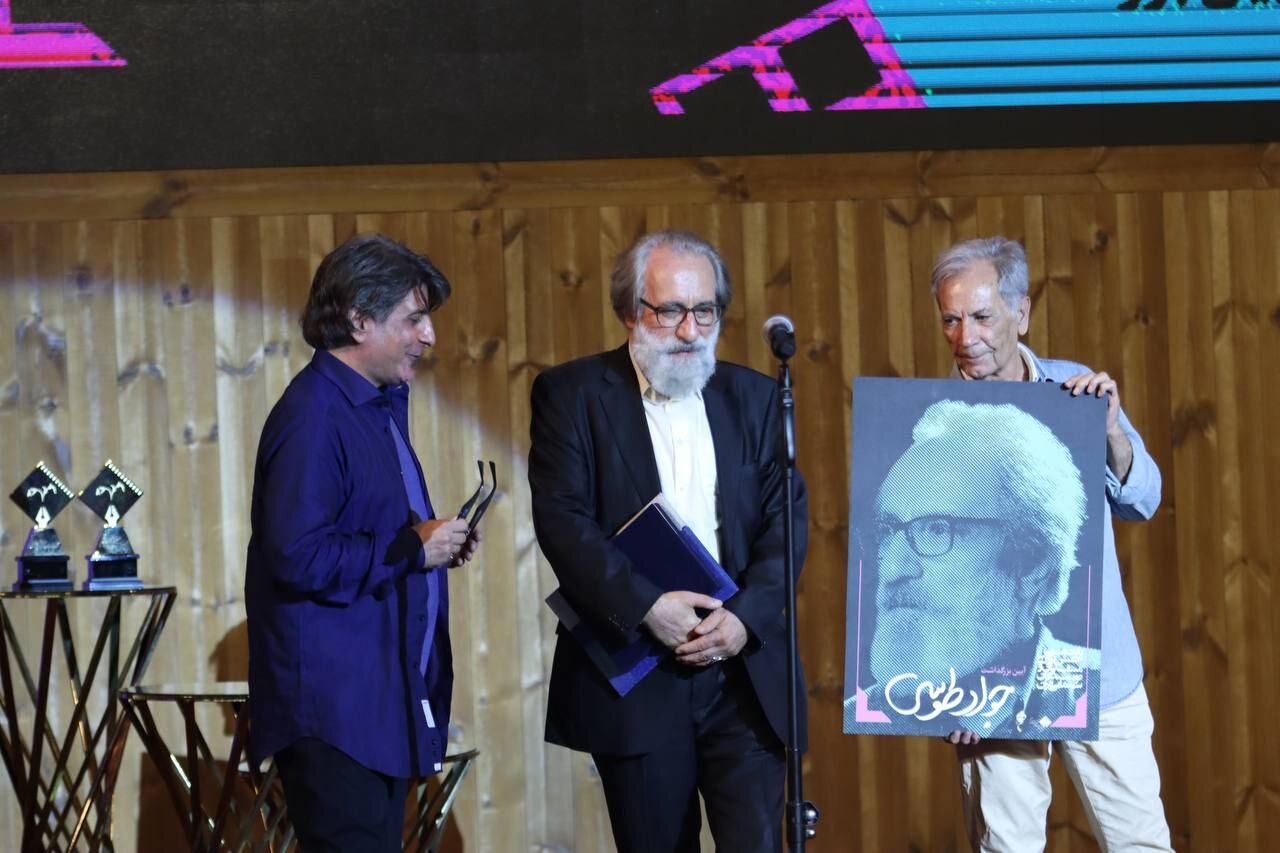 حسن پورشیرازی: دعا کنید فیلم ما به اسکار برود/برترینهای جشن منتقدان از الناز شاکردوست تا امین حیایی+گزارش تصویری