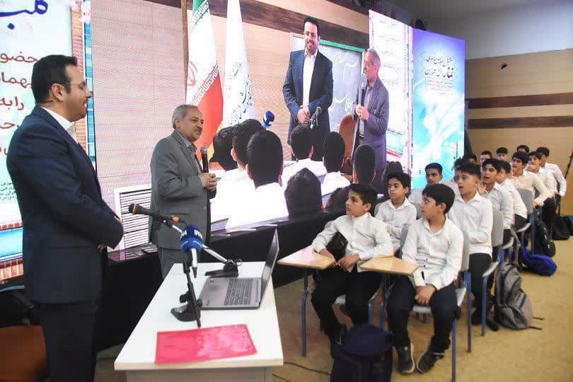 سمنان میزبان ششمین اجلاسیه سراسری نماز دانش‌آموزی / تأکید وزیر آموزش و پرورش بر ترویج فرهنگ اقامه نماز به‌عنوان مهم‌ترین مأموریت