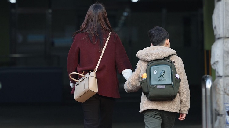 ممنوعیت استفاده از گوشی‌های هوشمند در مدارس کره‌جنوبی از ۲۰۲۶