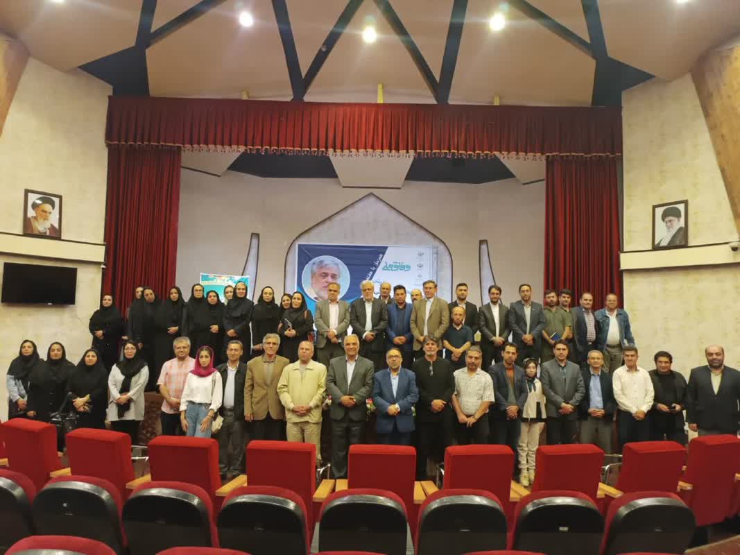 مهاجری:مرجعیت خبری باید به رسانه های داخلی بازگردد