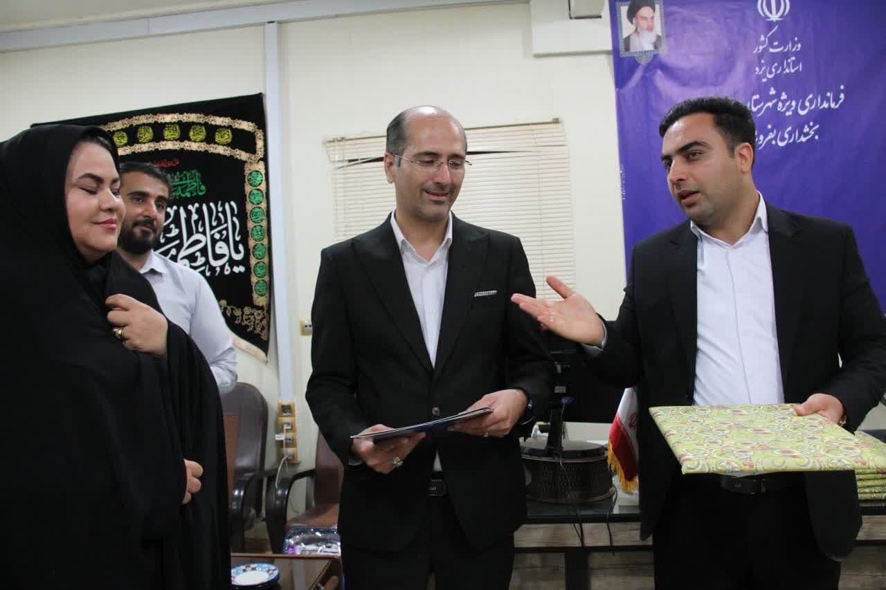 نشست خبری بنی فاطمی سرپرست بخشداری بفروئیه با خبرنگاران