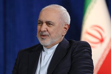 واکنش ظریف به انتقادها درباره اسنپ بک/ داوری را به خدا و آینده واگذار میکنم