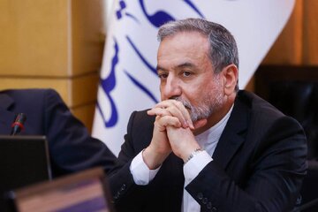 واکنش عراقچی به آغاز روند فعال سازی مکانیسم ماشه/ ایران وادار به واکنش مناسب میشود