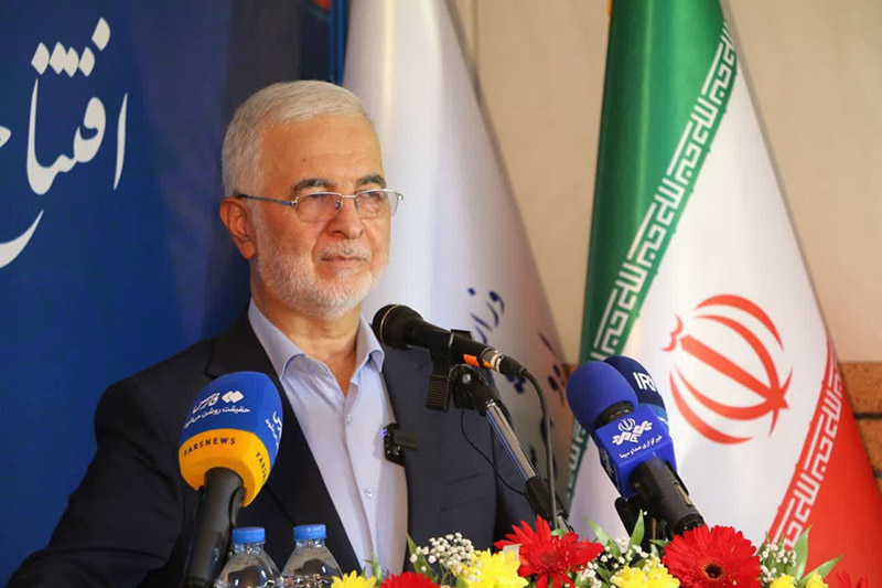 وزیر کشور ۲ هزار و ۶۰۰ واحد مسکونی استان سمنان را افتتاح کرد