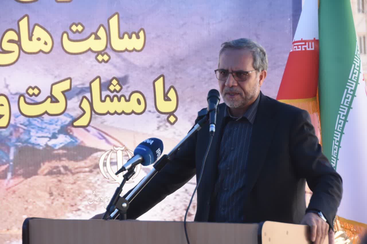 کلنگ‌زنی ۵ مدرسه ۱۲ کلاسه در سمنان / رکورد تاریخی مدرسه‌سازی با نهضت عدالت آموزشی