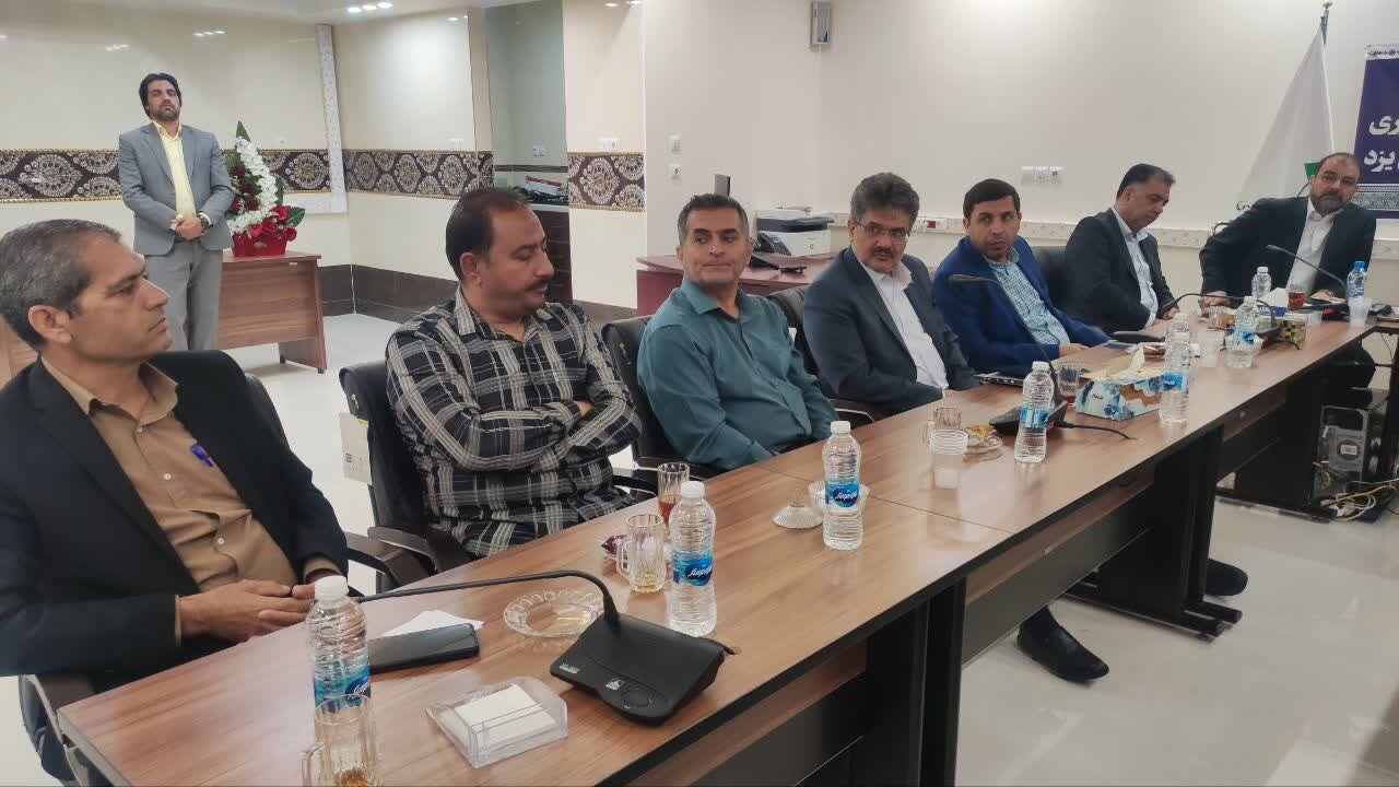 نشست با کارکنان صندوق بازنشستگی استان یزد