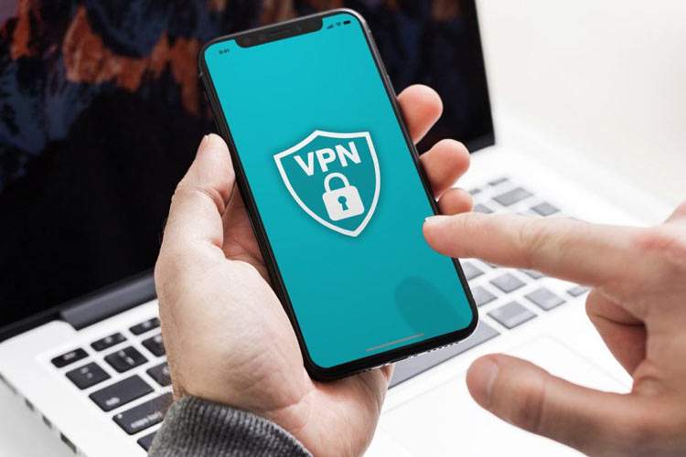 ۷۱.۳ درصد کاربران اینترنت از فیلترشکن استفاده میکنند