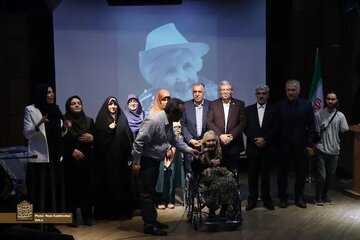 آخرین عکسها از ثمینه باغچهبان که امروز در ۹۷ سالگی درگذشت