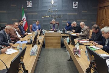 آغاز طرح ویژه نظارت بر بازار لوازم‌التحریر و پوشاک مدارس در کردستان