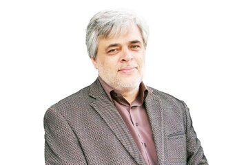 آقای قالیباف! شما هم مثل رئیس جمهور شجاعت دارید بگویید نمایندگان کار نمی‌کنند و پول می‌گیرند؟!