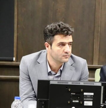 اجرای دو پروژه ساماندهی رودخانه درفارسان برای مقابله با سیلاب و توسعه پایدار