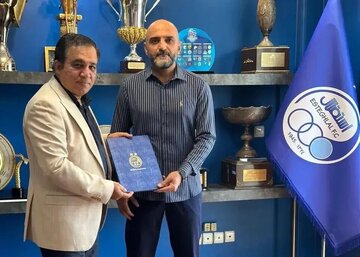 ادعای سرمربی استقلال؛از ۱۰ تیم لیگ ارزانتر هستیم!