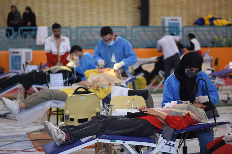 از توزیع ۶۵۰۰ بسته لوازم‌التحریر تا حضور ۷۵ دندانپزشک جهادی / دکتر عبدالملکی: «ما نوکر مردمیم، زکات علم‌مان را در اختیارشان می‌گذاریم»