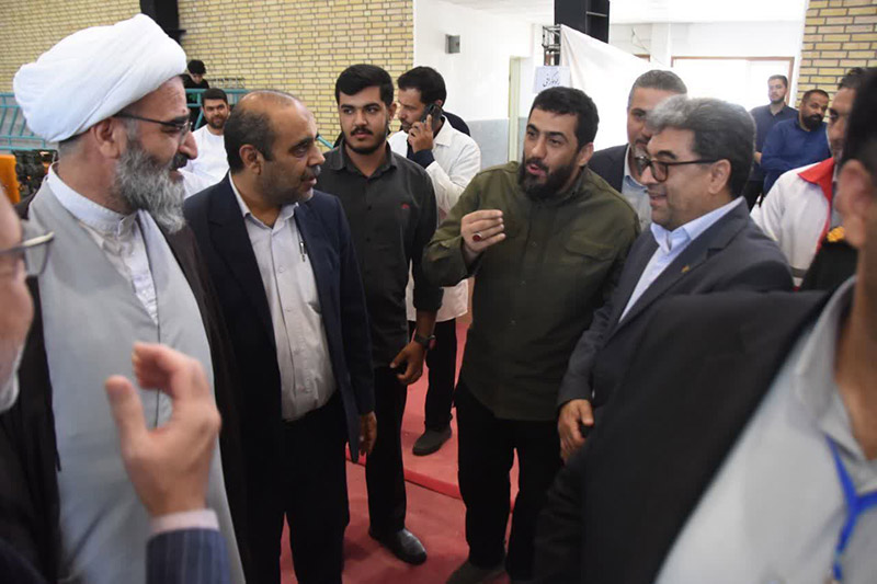 از توزیع ۶۵۰۰ بسته لوازم‌التحریر تا حضور ۷۵ دندانپزشک جهادی / دکتر عبدالملکی: «ما نوکر مردمیم، زکات علم‌مان را در اختیارشان می‌گذاریم»