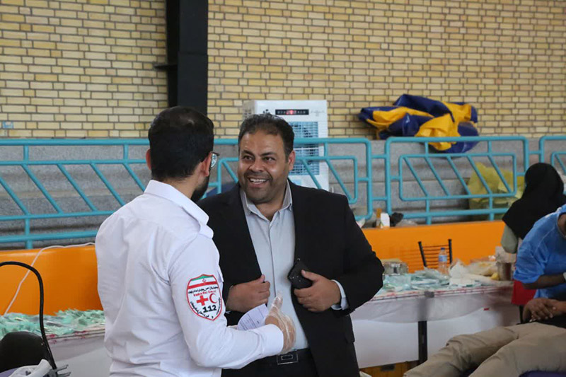 از توزیع ۶۵۰۰ بسته لوازم‌التحریر تا حضور ۷۵ دندانپزشک جهادی / دکتر عبدالملکی: «ما نوکر مردمیم، زکات علم‌مان را در اختیارشان می‌گذاریم»