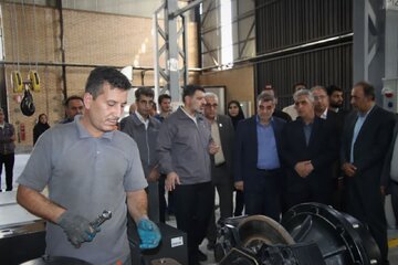 افتتاح دو واحد تولیدی صنعتی در گرمسار و آرادان