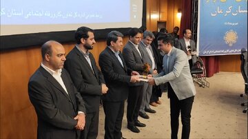 انتقاد استاندار کرمان از خروج سرمایه های خرد از استان / لزوم توجه ویژه به تعاونی ها