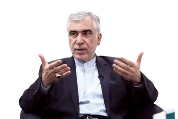 انتقاد روزنامه اصولگرا از نماینده پایداریچی مجلس: ساده انگاری کرده ای و به عنوان عضو کمیسیون امنیت ملی به اسرائیل اطلاعات داده ای