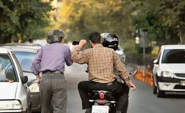 با این توصیهها مانع سرقت تلفن همراه خودتان شوید