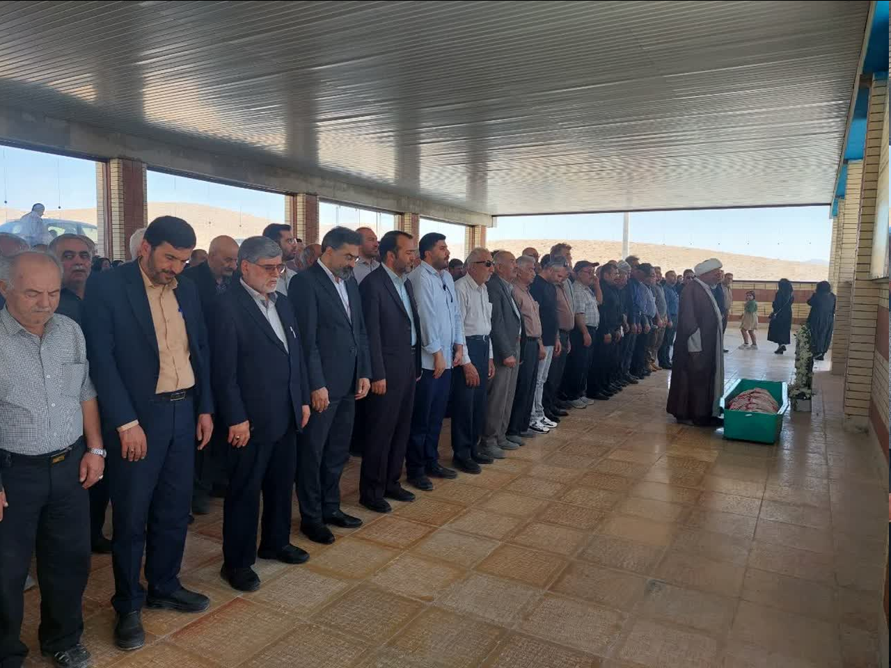 بدرقه‌ای باشکوه برای ستاره فرهنگ و رسانه چهارمحال وبختیاری