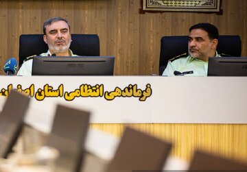 برخورد پلیس با مخلان امنیت روانی و اجتماعی/سرقتهای اصفهان مسلحانه ۶۷ درصد کاهش داشت