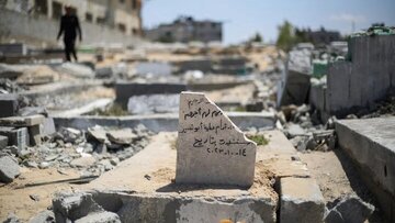 بلر به جمع لاشخورهای تغذیه کننده از هولوکاست فلسطینیها میپیوندد/این بیرحمی روانپریشانه،هم شامل حال زندگان میشود و هم مردگان